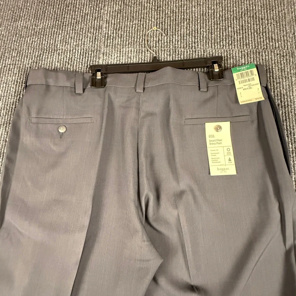 Haggar Mens 42x30 E-Clo Smart Fiber Dress Pants Medium Grey Repreve NWT